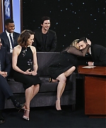 daisy-ridley-jimmy-kimmel-live-the-cast-of-star-wars-the-force-awakens-112315-image-006.jpg