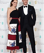 hqcelebcorner_281129_28229.jpg