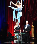hqcelebcorner_281229_28129.jpg