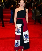 hqcelebcorner_281329.jpg