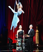 hqcelebcorner_28929_28229.jpg