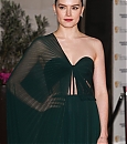 picturepub-daisy-ridley-051~0.jpg